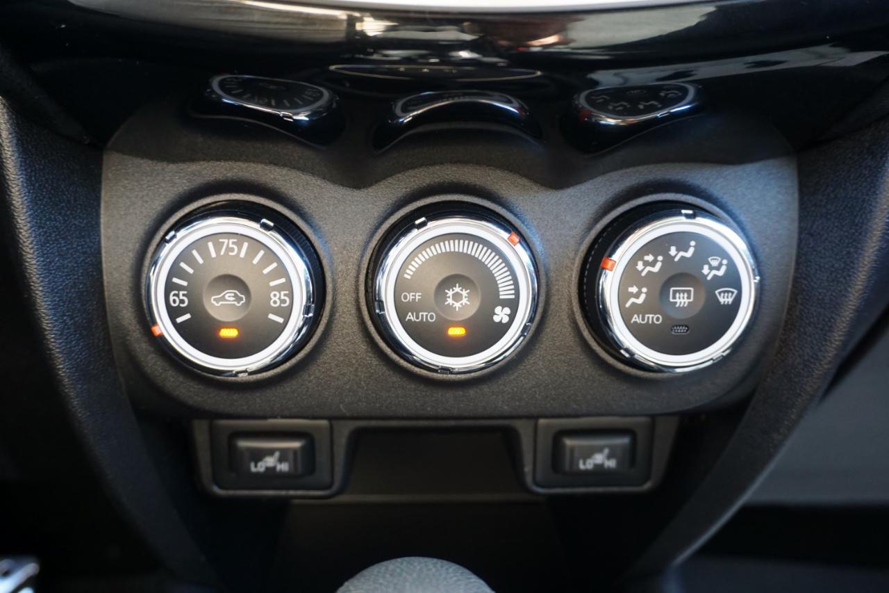 Mitsubishi Outlander Sport  2015