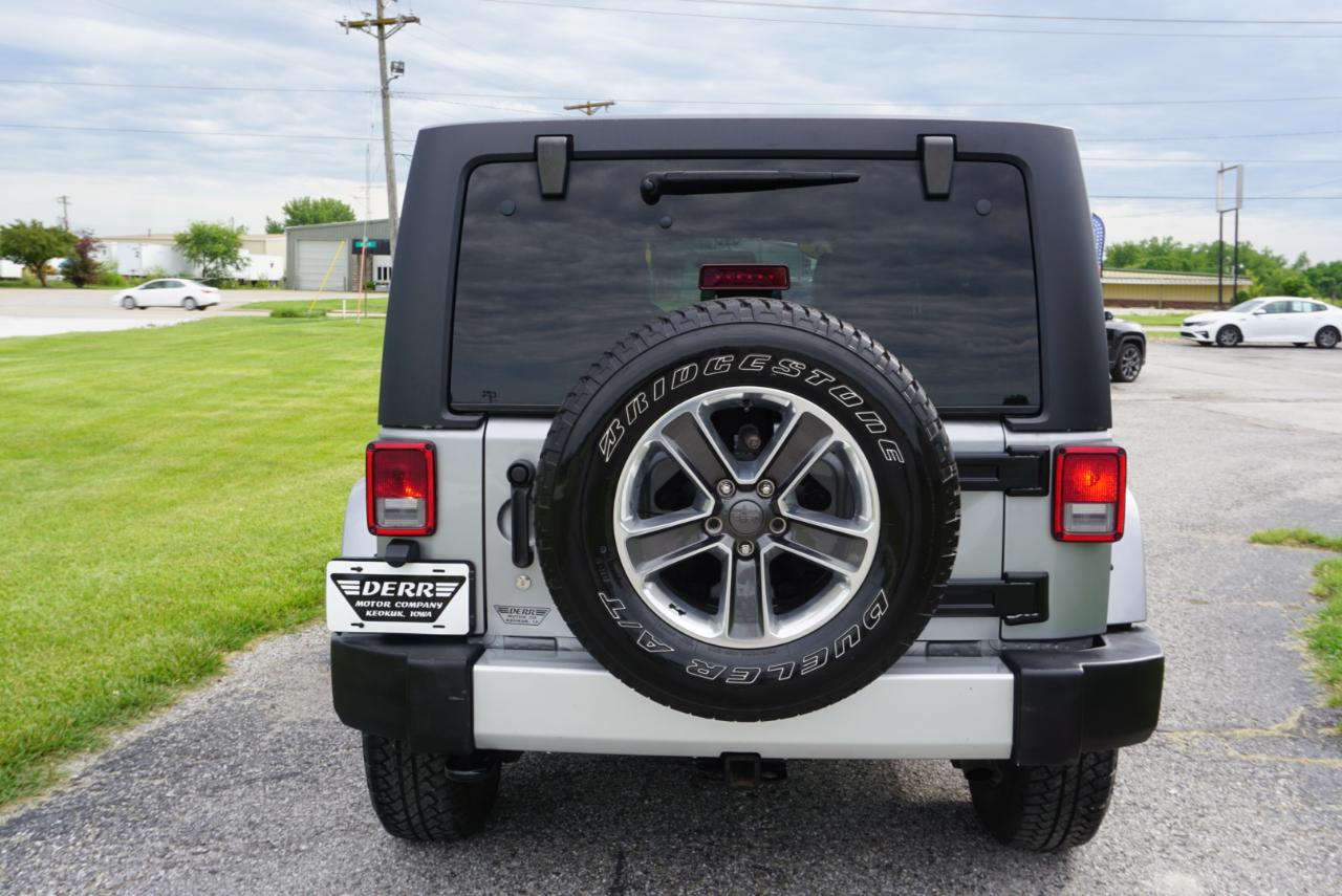 Jeep Wrangler JK Unlimited Sahara 4WD 2018