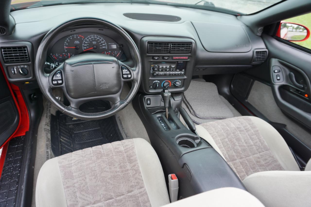 Chevrolet Camaro Convertible 2001