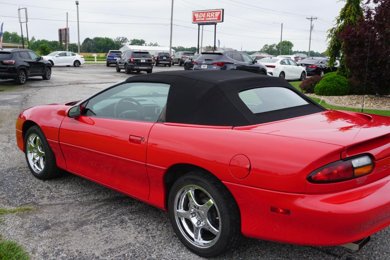 Chevrolet Camaro Convertible 2001