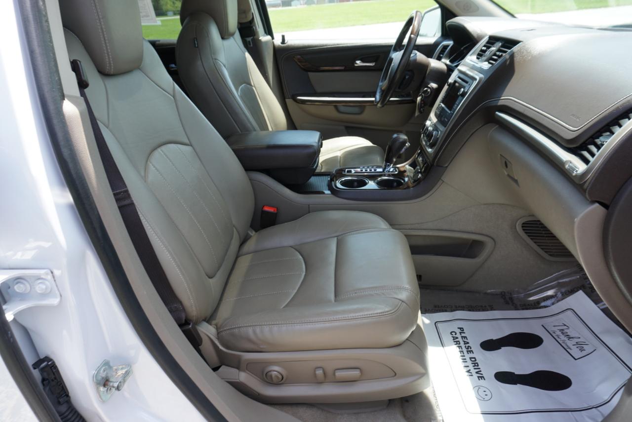 GMC Acadia Denali AWD 2016