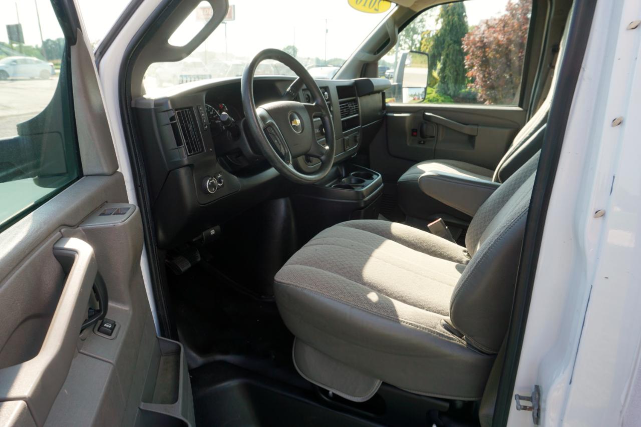 Chevrolet Express G3500 177" 2016