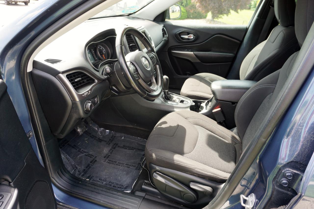 Jeep Cherokee Latitude 4WD 2020
