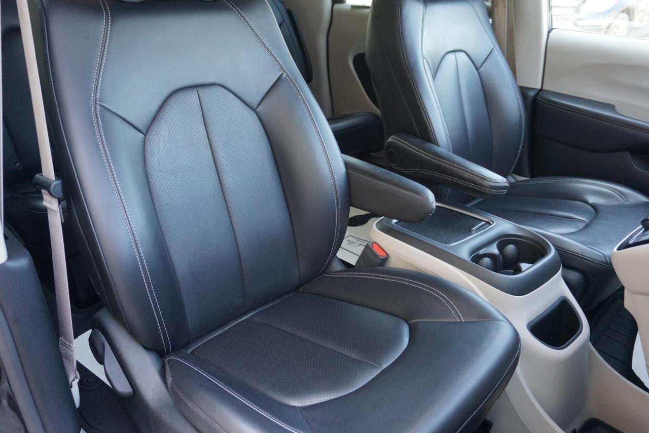 Chrysler Pacifica Touring L 2023