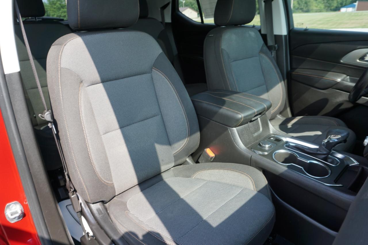 Chevrolet Traverse LT FWD 2021