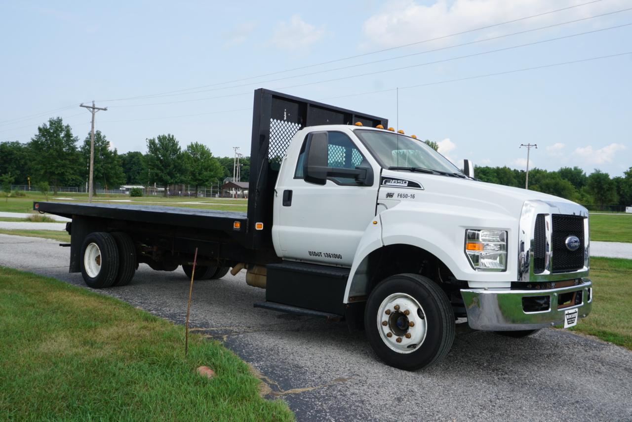 Ford F-650 Regular Cab 2WD DRW 2016