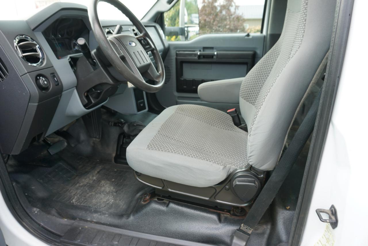Ford F-650 Regular Cab 2WD DRW 2016