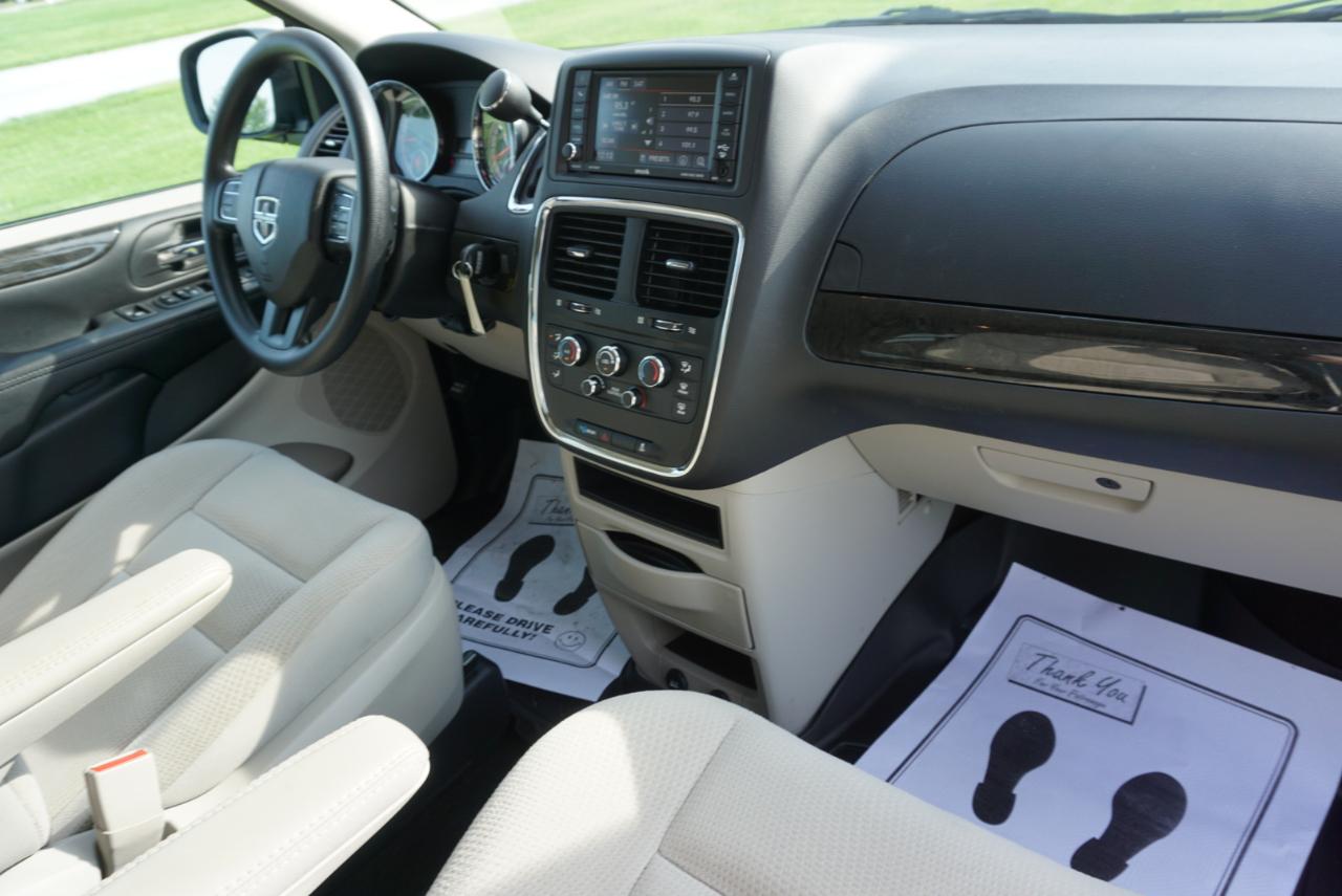 Dodge Grand Caravan SE 2019