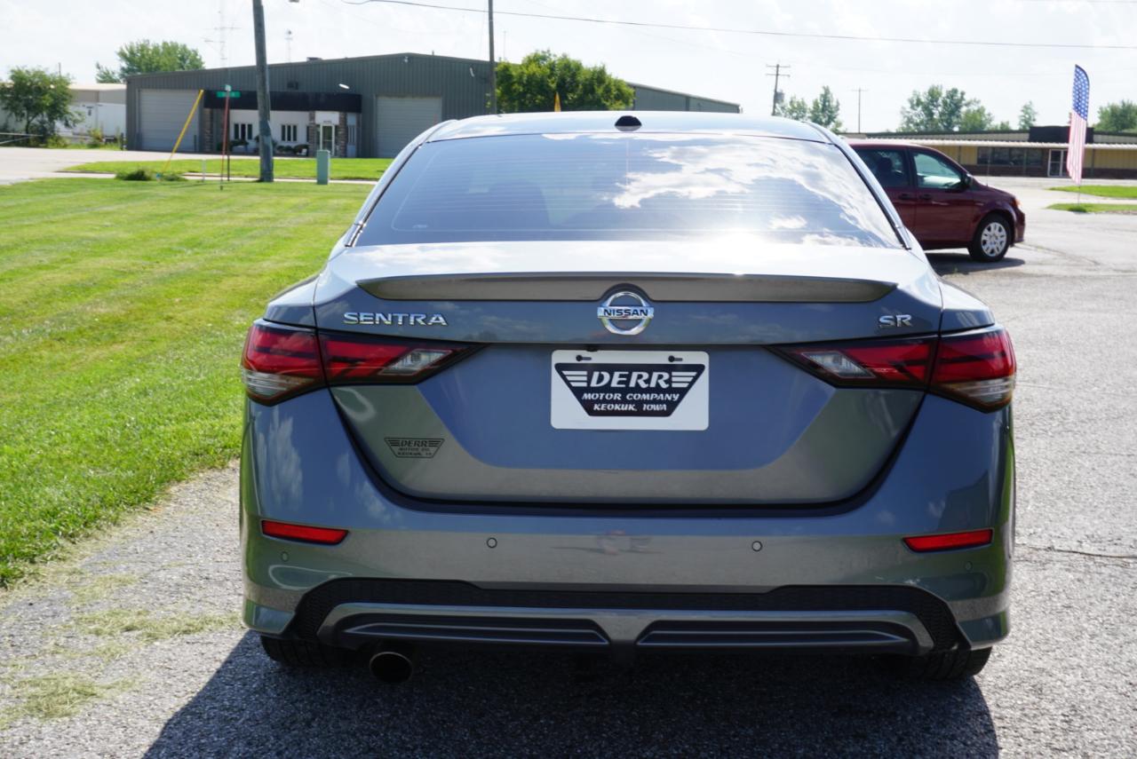 Nissan Sentra SR 2020