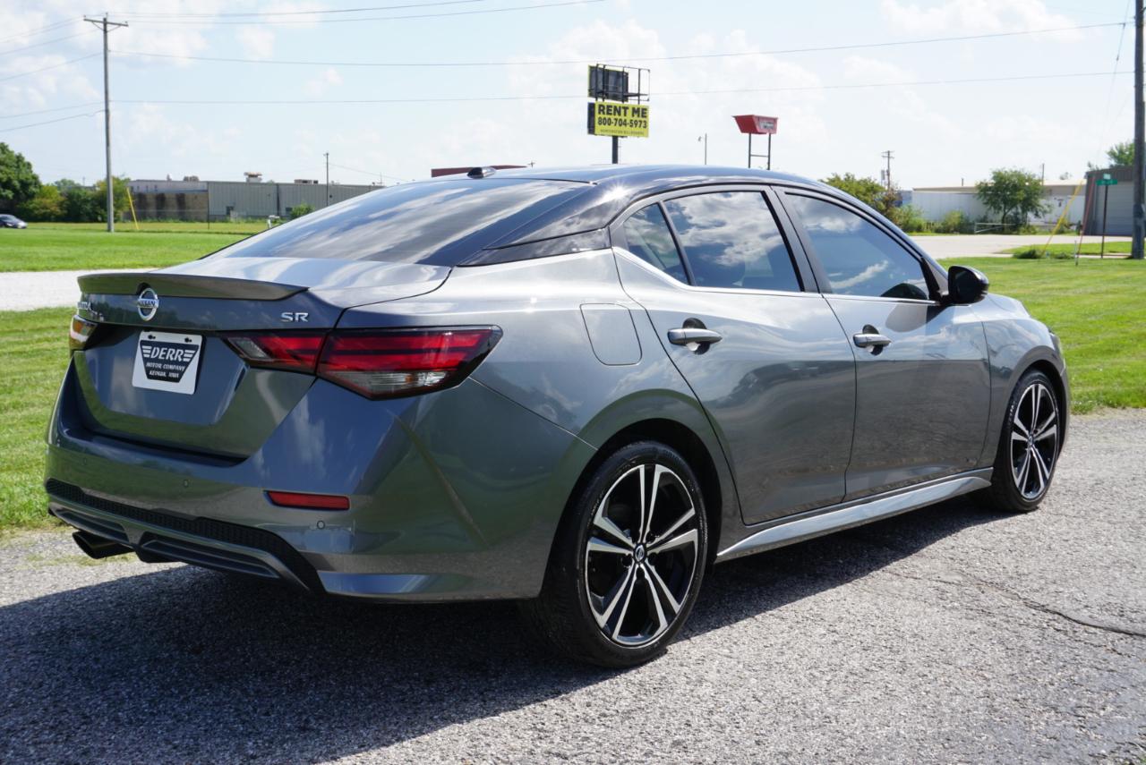 Nissan Sentra SR 2020