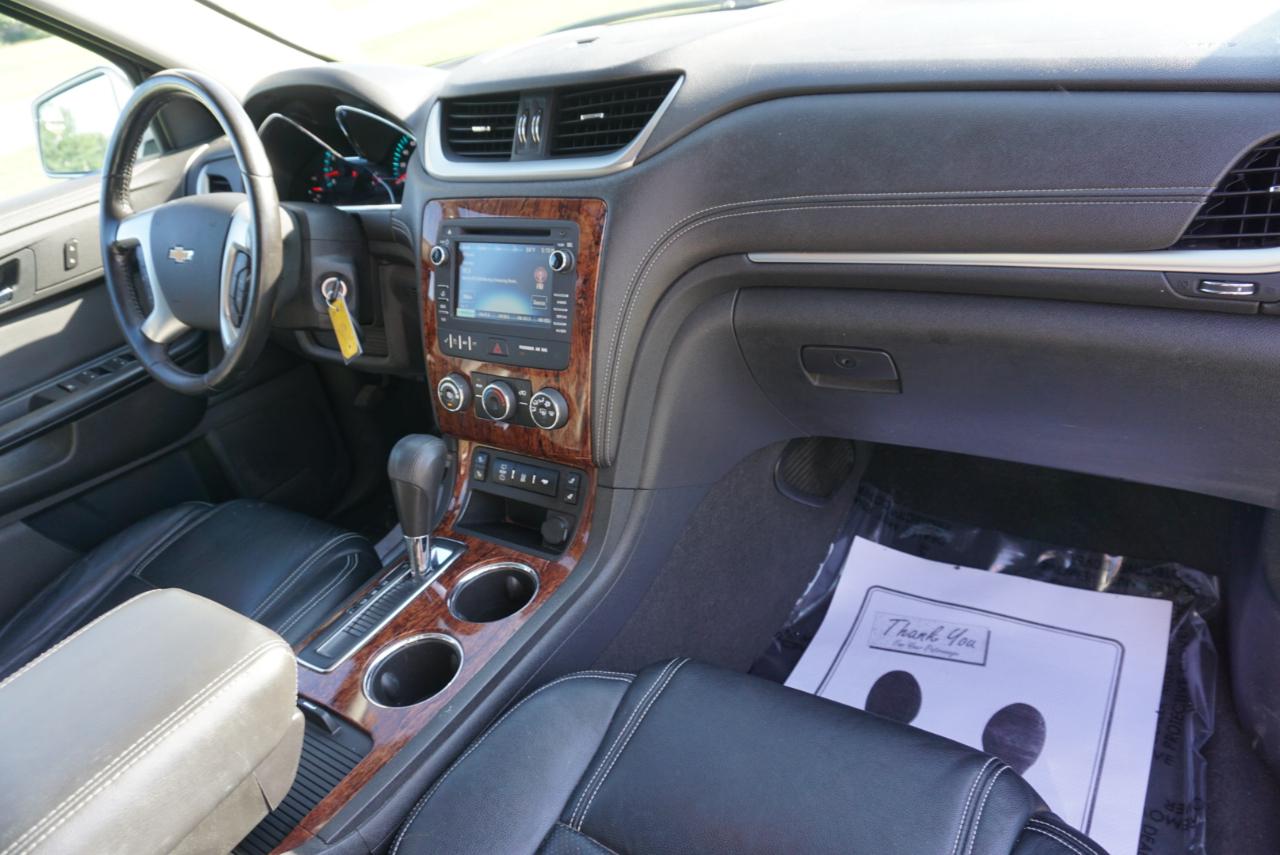 Chevrolet Traverse LT AWD 2014