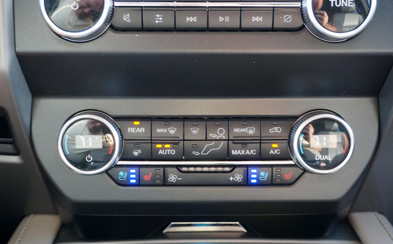Ford Expedition  2020