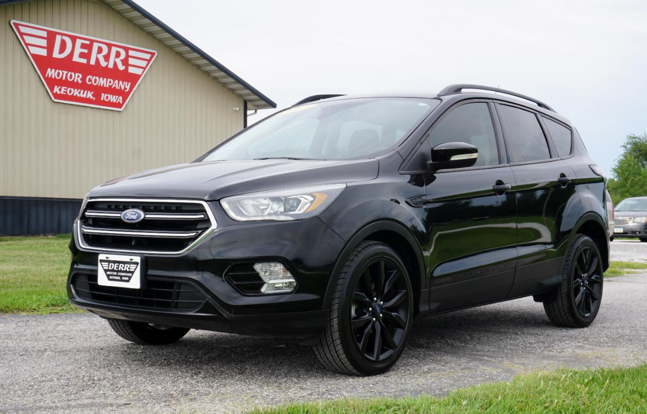 Ford Escape Titanium FWD 2017
