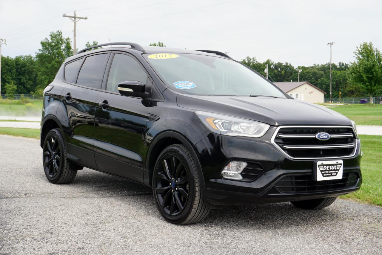 Ford Escape Titanium FWD 2017