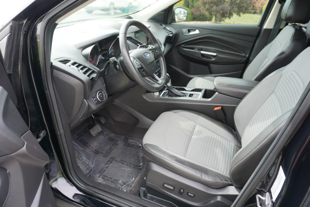 Ford Escape Titanium FWD 2017