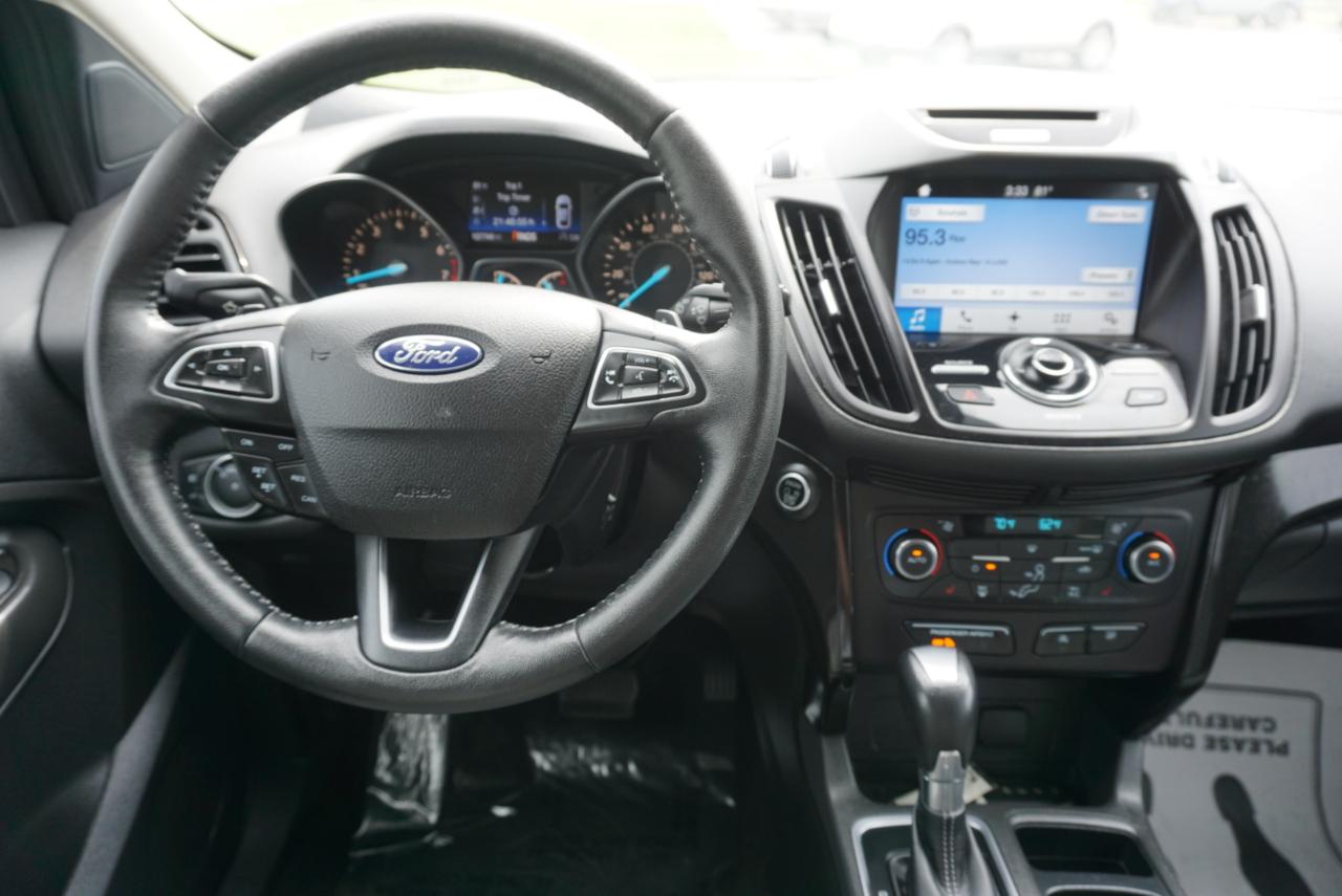 Ford Escape Titanium FWD 2017