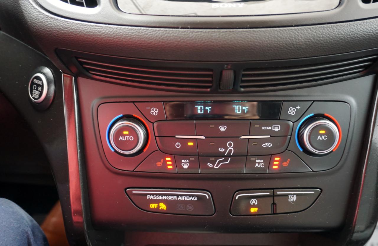 Ford Escape Titanium FWD 2017