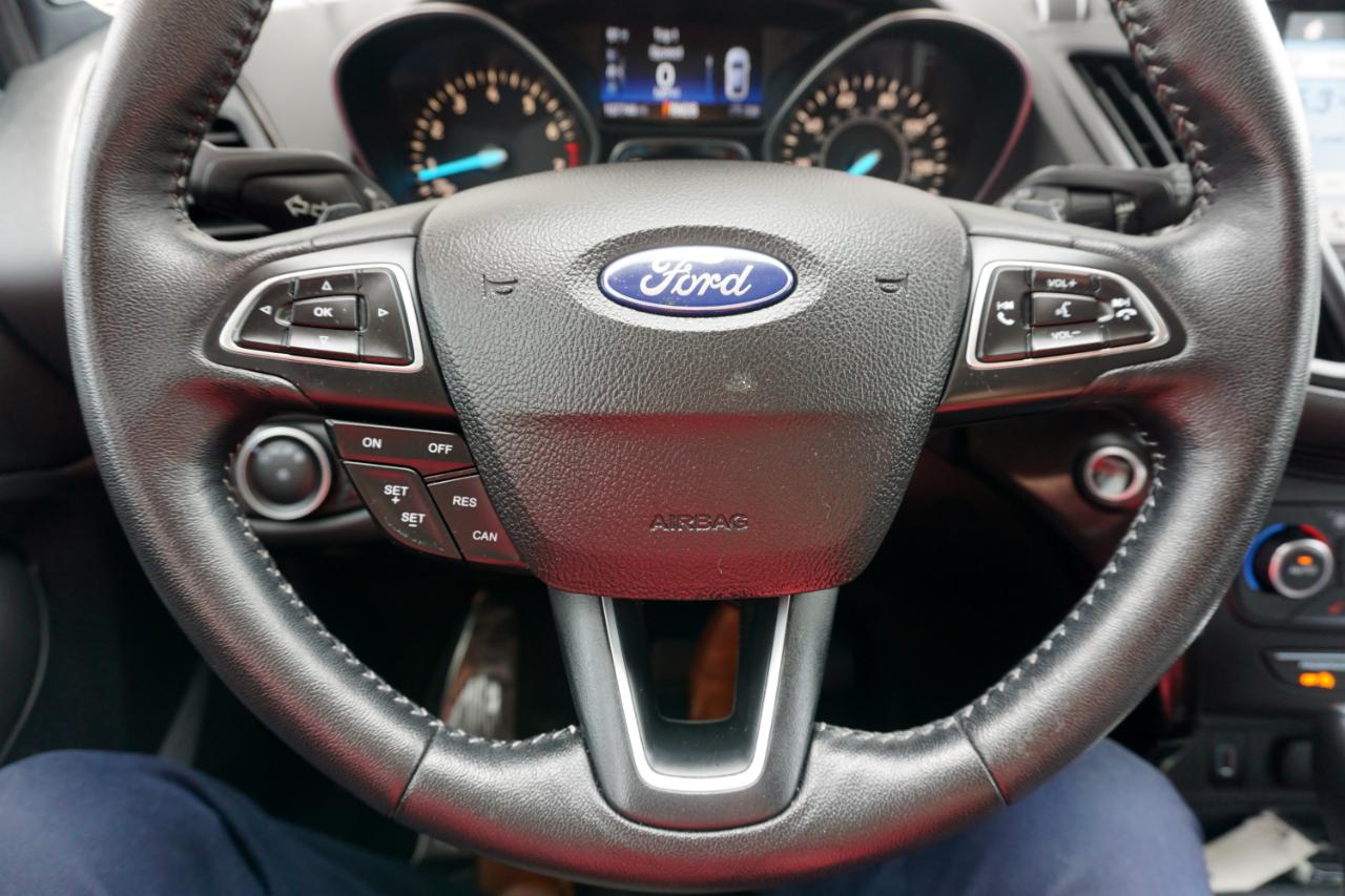 Ford Escape Titanium FWD 2017
