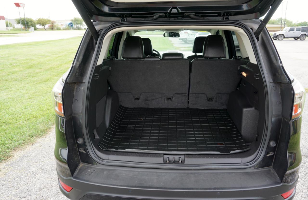 Ford Escape Titanium FWD 2017