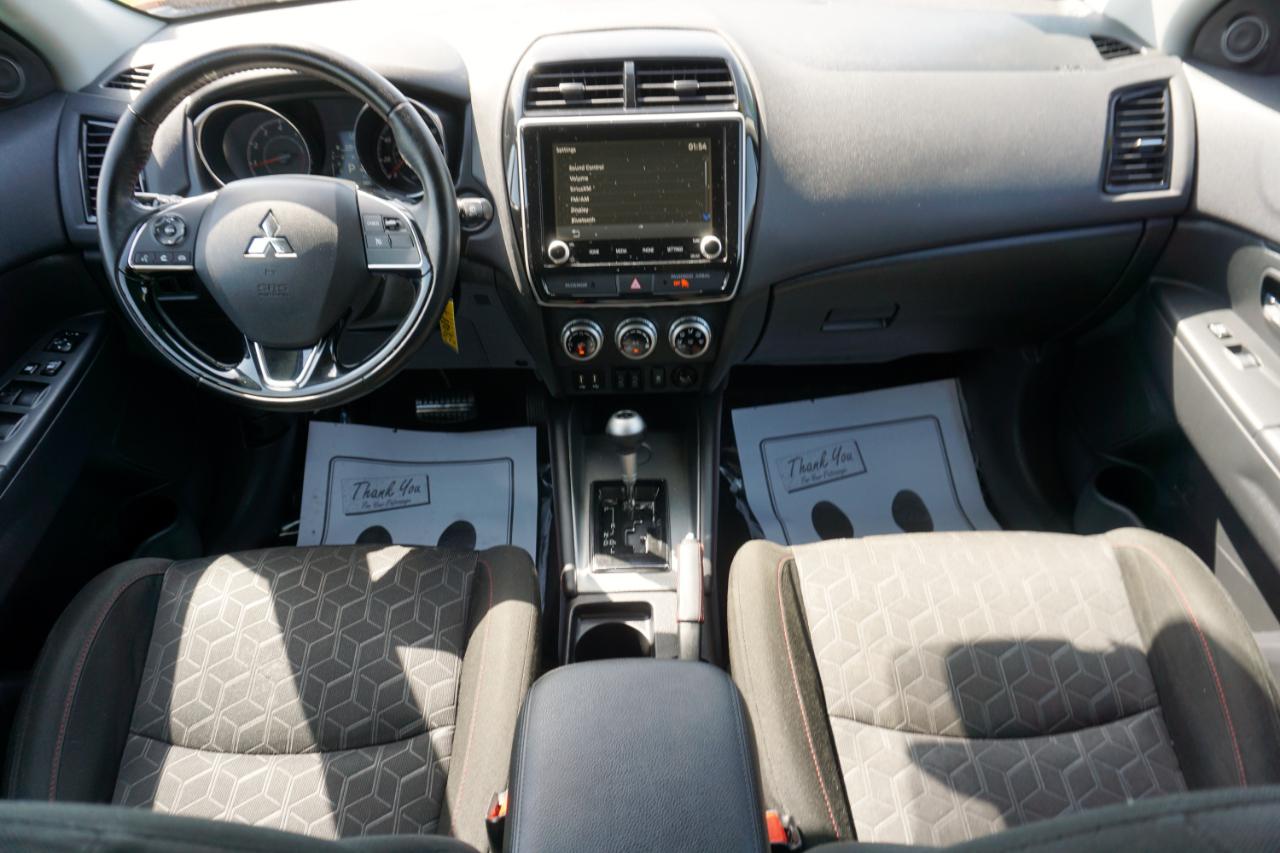 Mitsubishi Outlander Sport 2.0 ES CVT 2022
