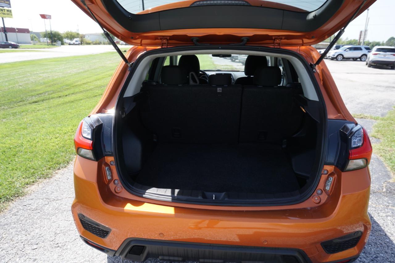 Mitsubishi Outlander Sport 2.0 ES CVT 2022