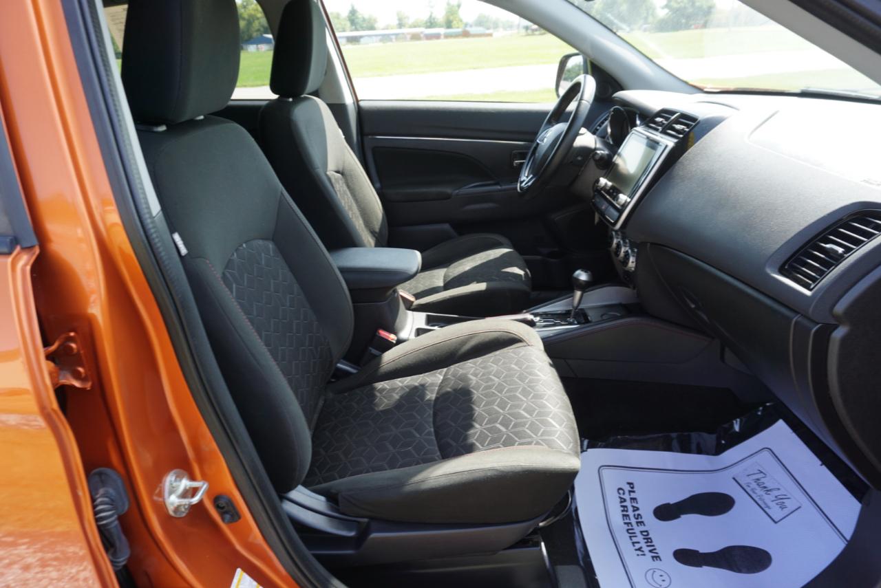 Mitsubishi Outlander Sport 2.0 ES CVT 2022