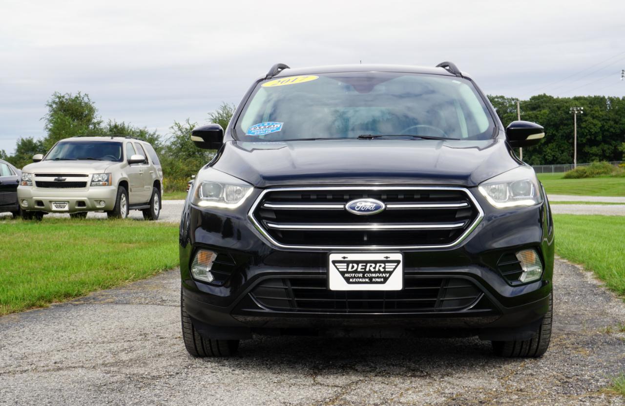 Ford Escape Titanium 4WD 2017