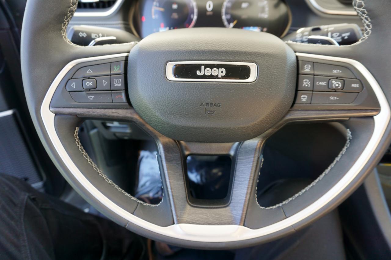 Jeep Grand Cherokee L Limited 4WD 2023