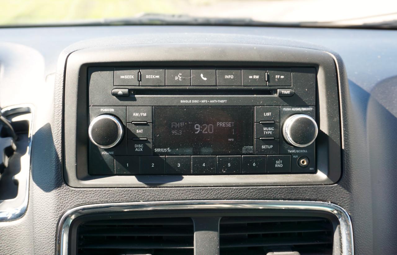 Dodge Grand Caravan SE 2013