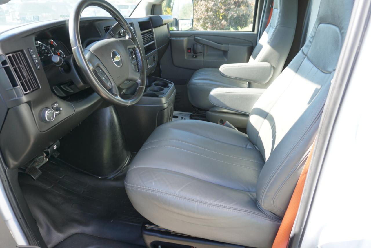 Chevrolet Express  2023