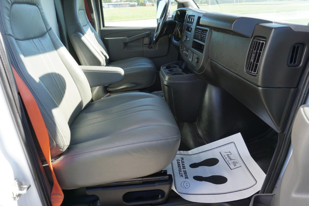 Chevrolet Express  2023