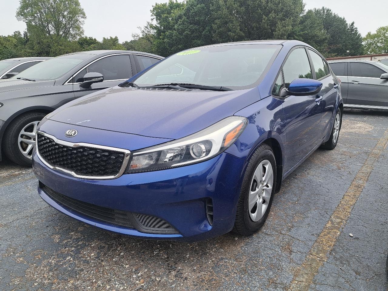 2017 Kia Forte LX 6A