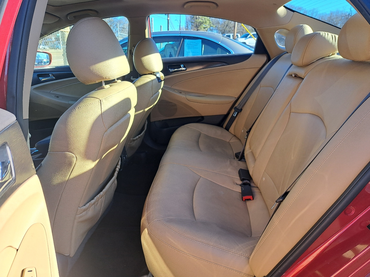 Hyundai Sonata SE Auto 2012