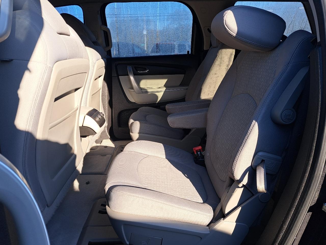 GMC Acadia SLE-2 FWD 2012