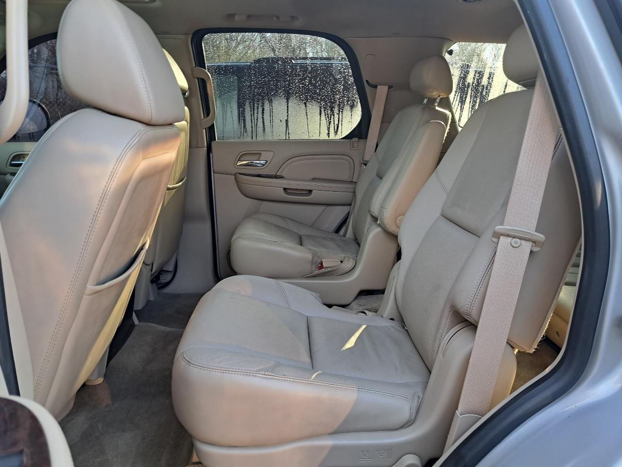 Cadillac Escalade 2WD 2009