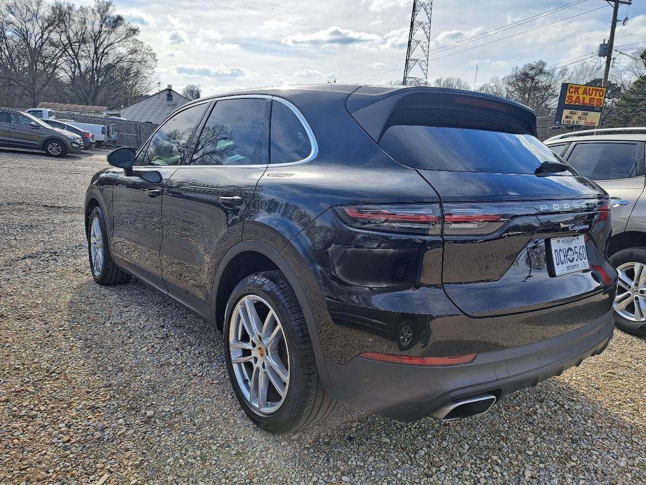 Porsche Cayenne  2022