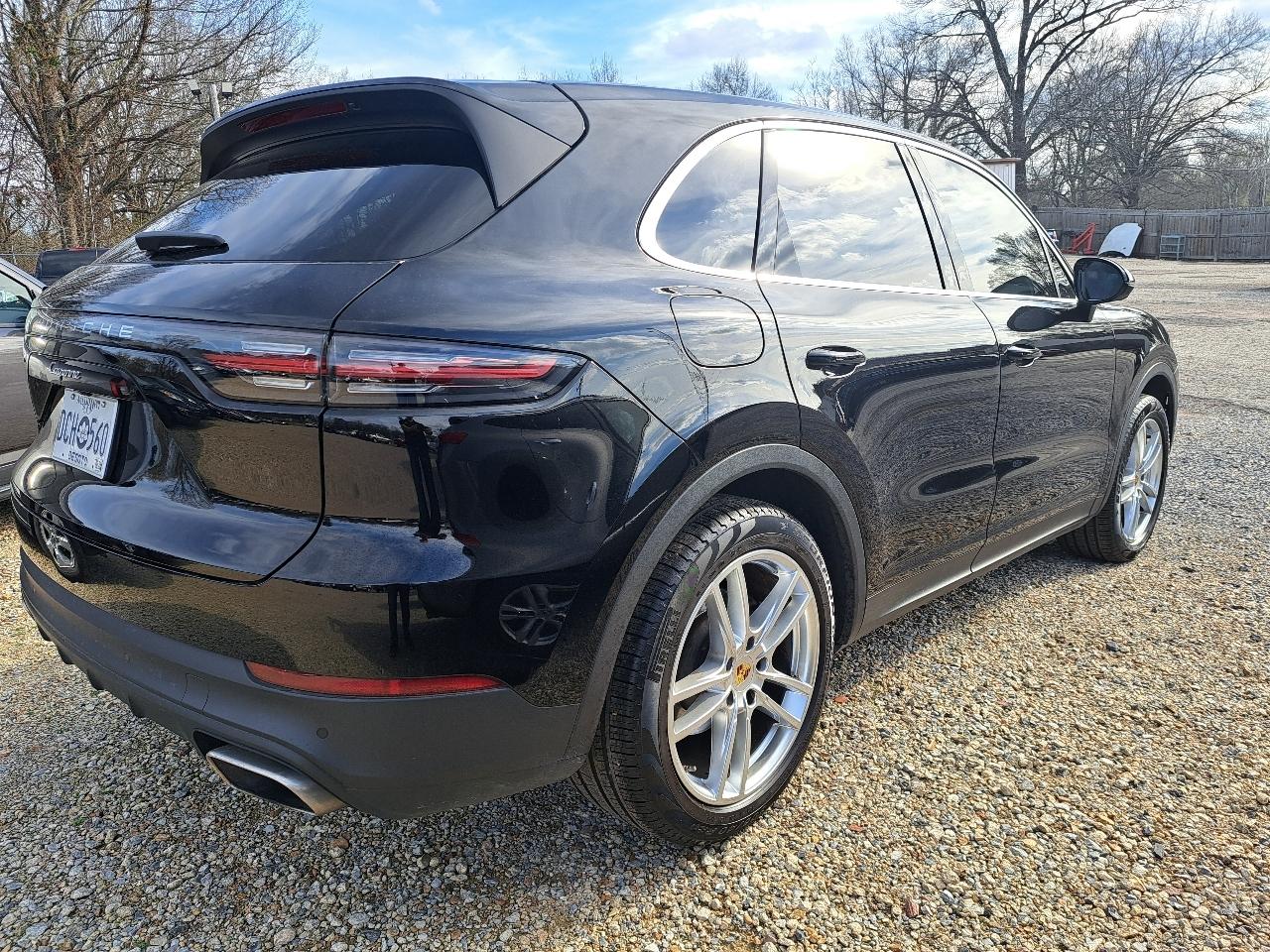 Porsche Cayenne  2022