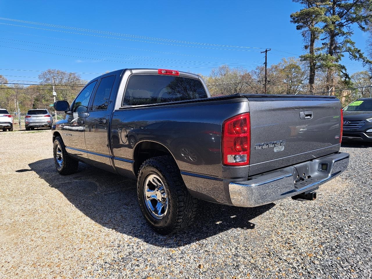 Dodge Ram 1500 ST Quad Cab 2WD 2004