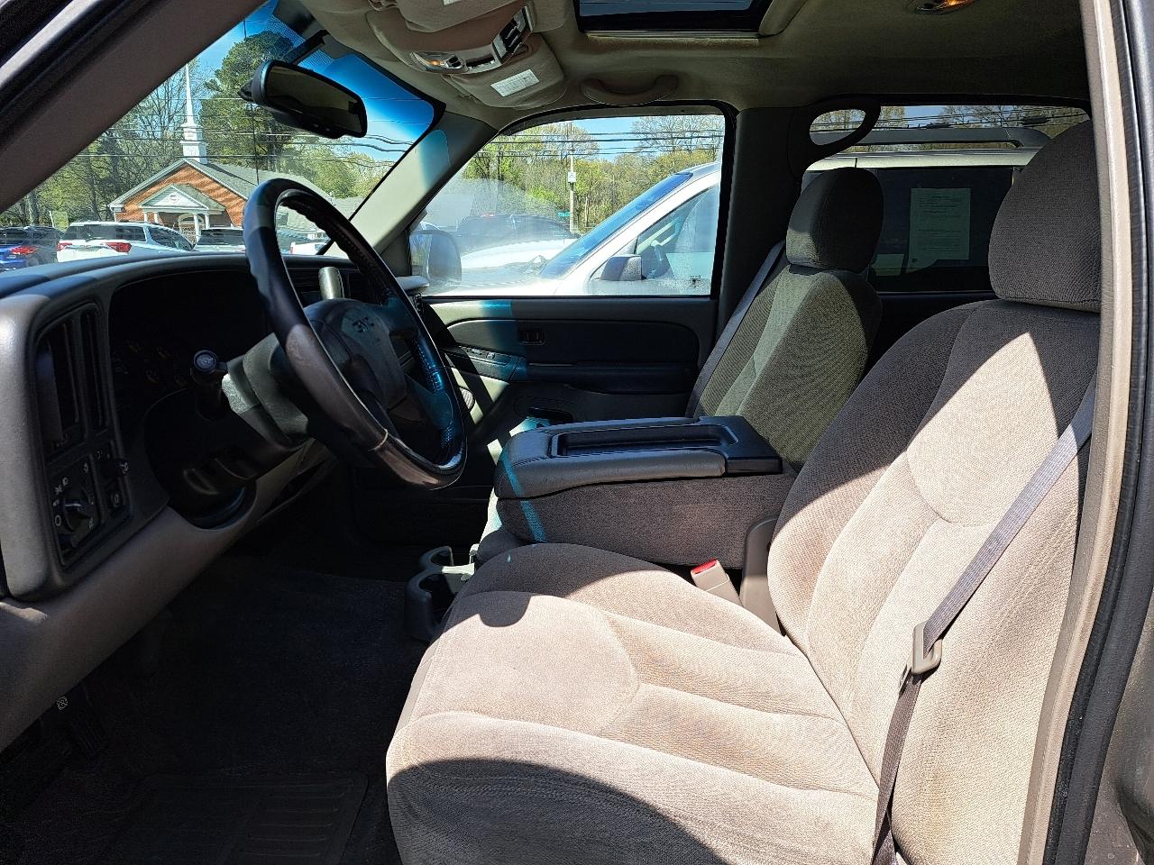 GMC Yukon XL 1500 2WD 2003