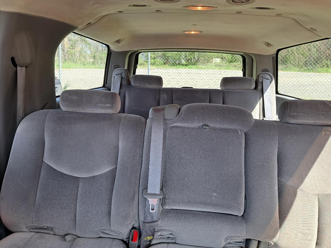 GMC Yukon XL 1500 2WD 2003