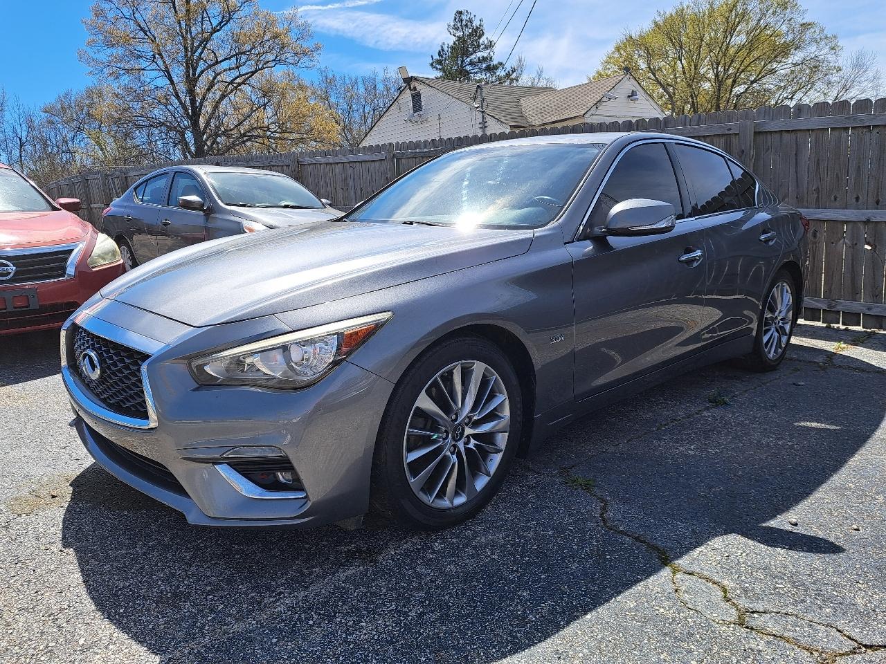 Infiniti Q50 3.0t LUXE 2018