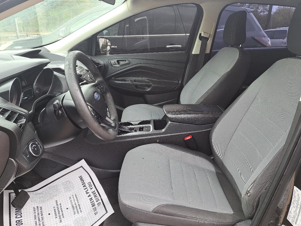 Ford Escape S FWD 2018