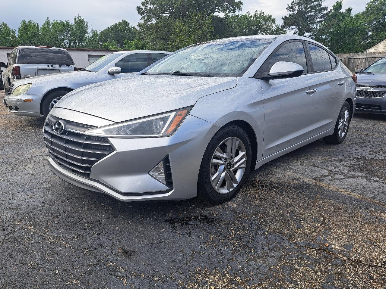 Hyundai Elantra Limited 2019