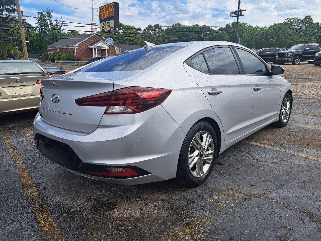 Hyundai Elantra Limited 2019