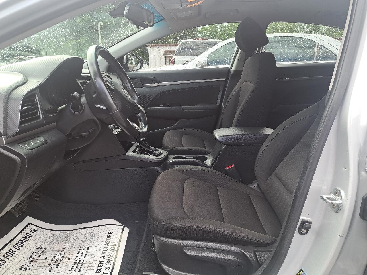 Hyundai Elantra Limited 2019