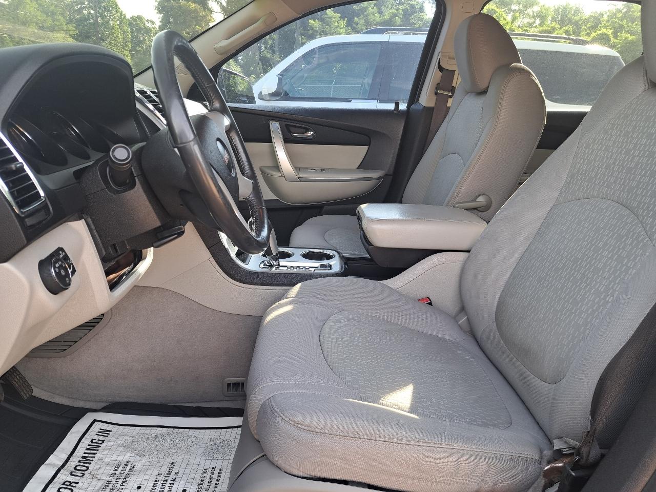 GMC Acadia SLE-2 FWD 2012