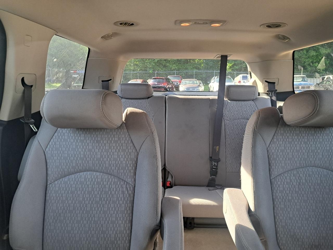 GMC Acadia SLE-2 FWD 2012
