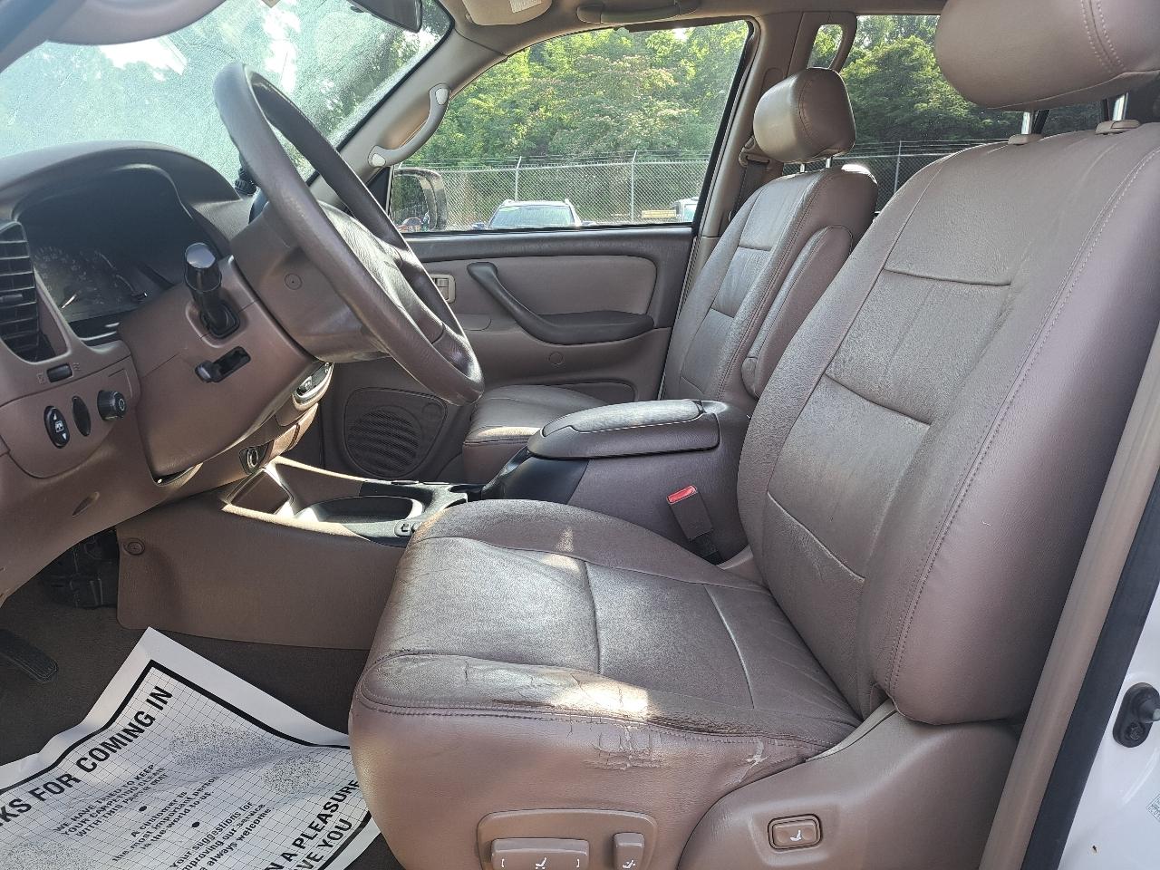 Toyota Sequoia SR5 2WD 2002