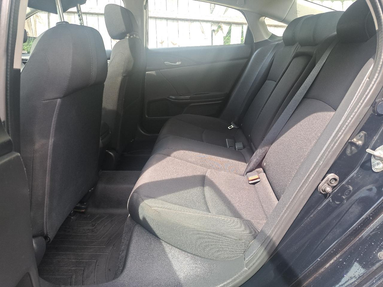 Honda Civic EX-T Sedan 6M 2018