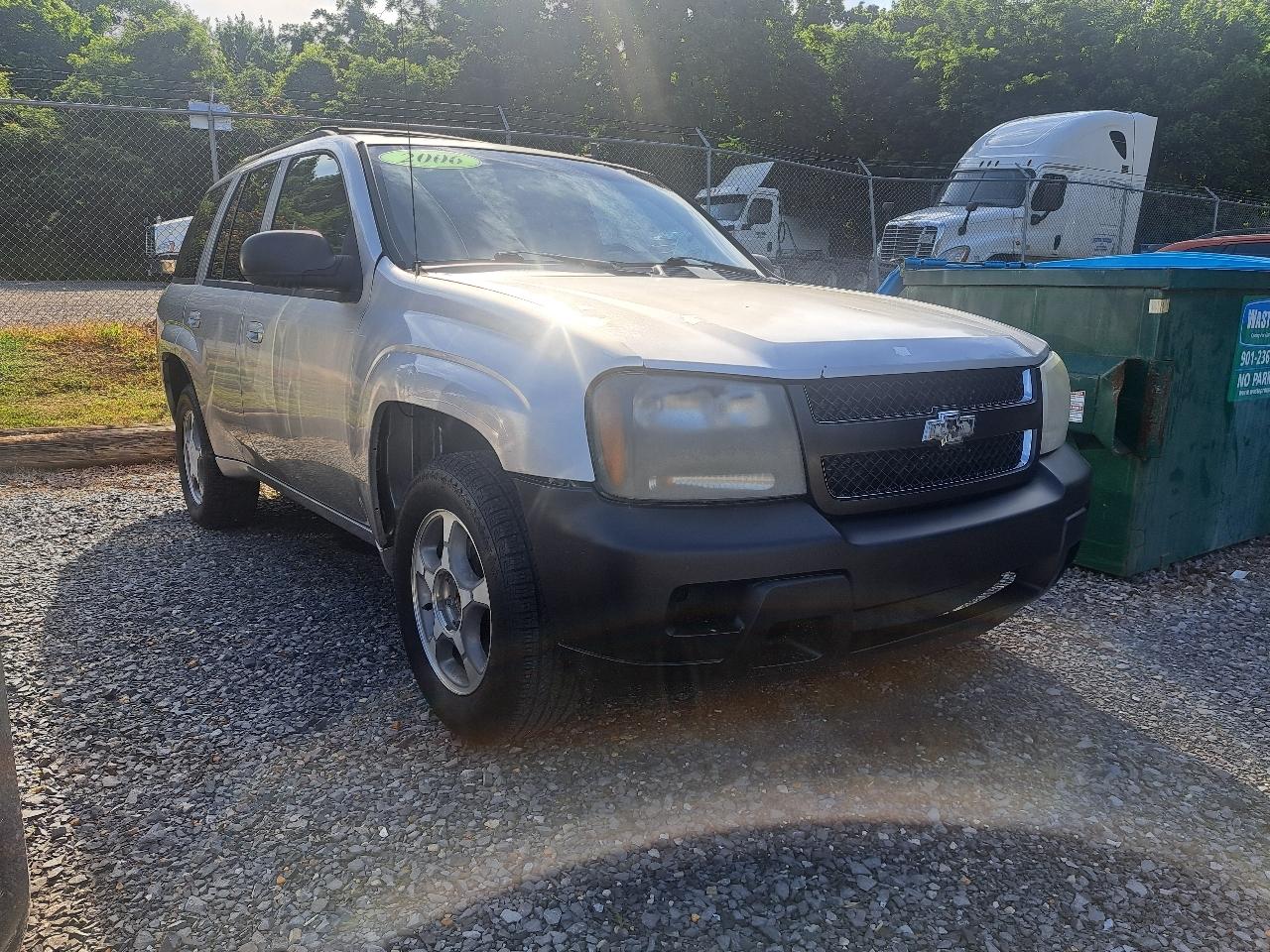 Chevrolet TrailBlazer LS 2WD 2006